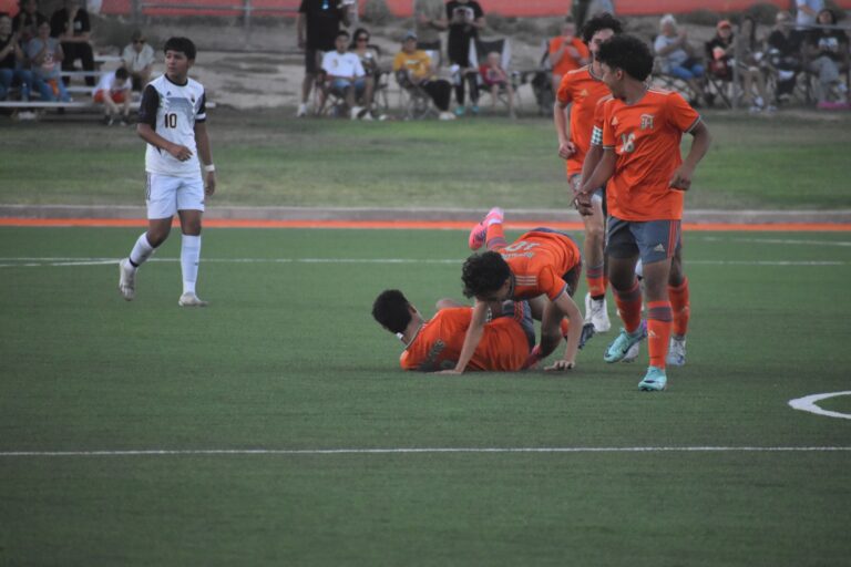 Bulldogs soccer loses home season opener to Hobbs