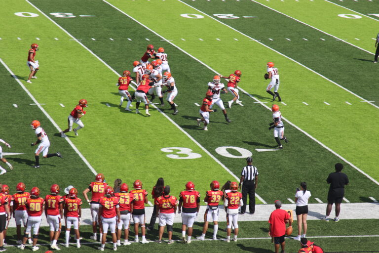 Centennial defeats Bulldogs in shootout