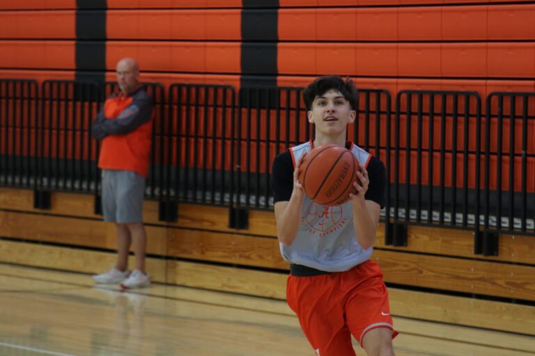 Bulldogs ready for basketball opener