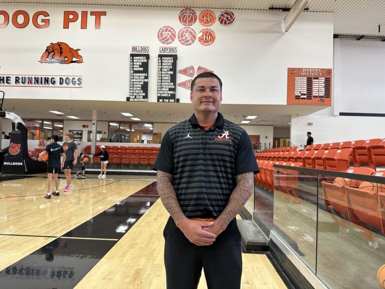 Artesia’s Charlie Campbell named Assistant Basketball Coach of the Year 
