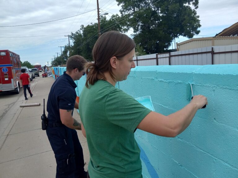 Community Mural painting continues in Artesia
