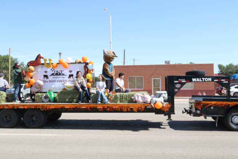 Parade opens Eddy County Fair