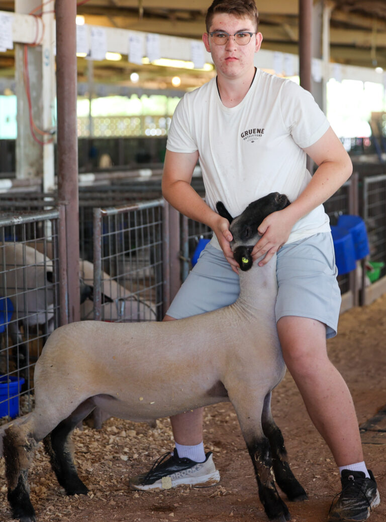 Football player takes first place at fair 