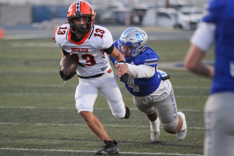 Three keys to Artesia football defeating Hobbs on Friday night