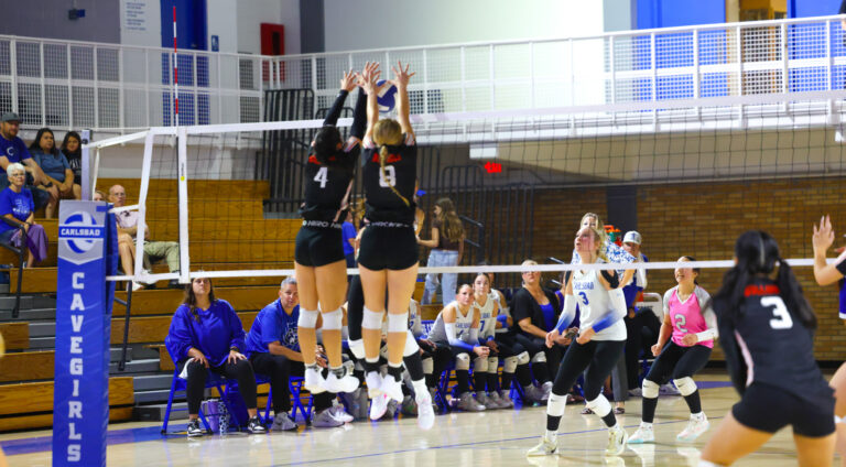 Artesia volleyball puts away scrappy Alamogordo team