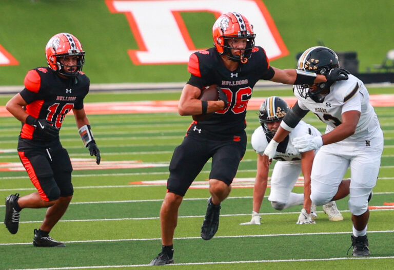 Sights from Artesia vs. Hobbs football game