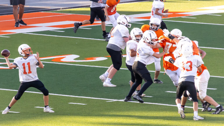 Zias provides a bright future for Bulldog football, as the White team wins