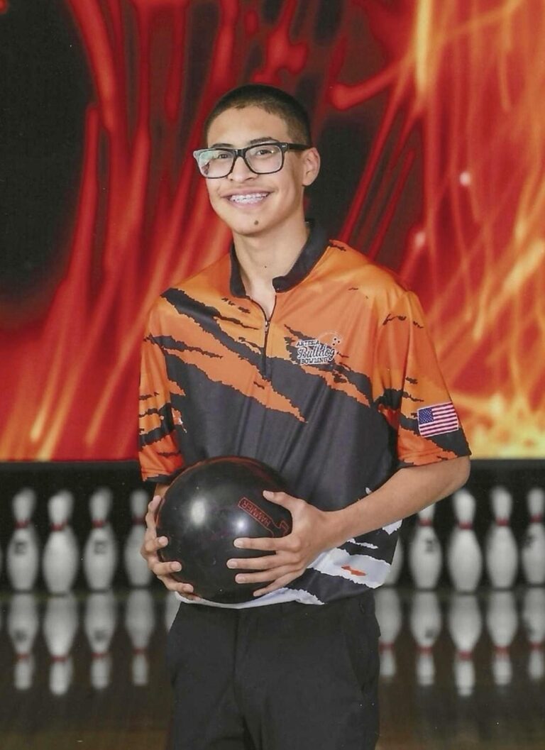 Artesia High bowlers victorious in Rio Rancho