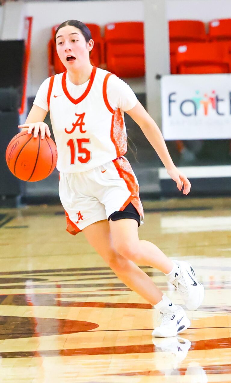 New year, new attitude for Lady ’Dogs basketball