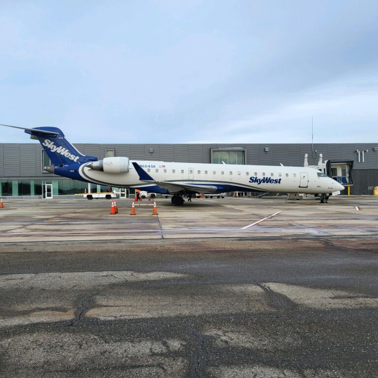 El Paso flights resume after ‘cartel incursion’