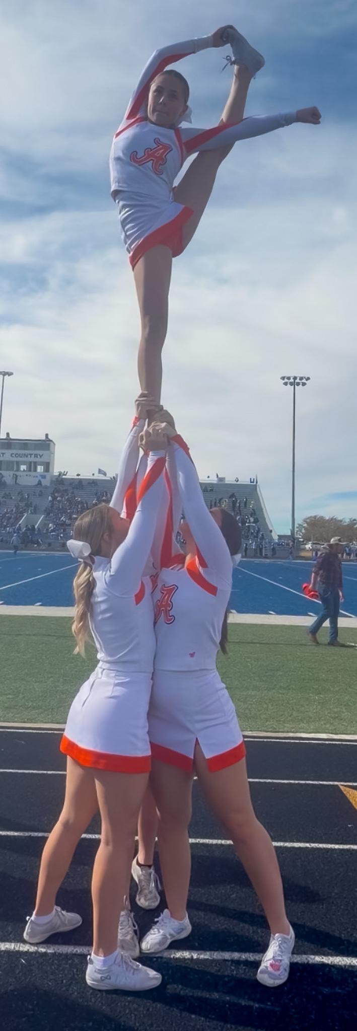 For cheer team and Yates, it’s title time