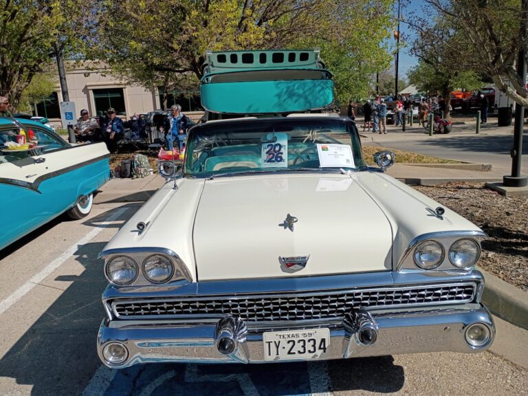 Vintage rides gather in Artesia for 27th year