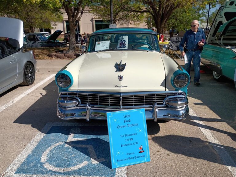Classic car enthusiasts’ journey over 100 miles from Texas to Artesia event