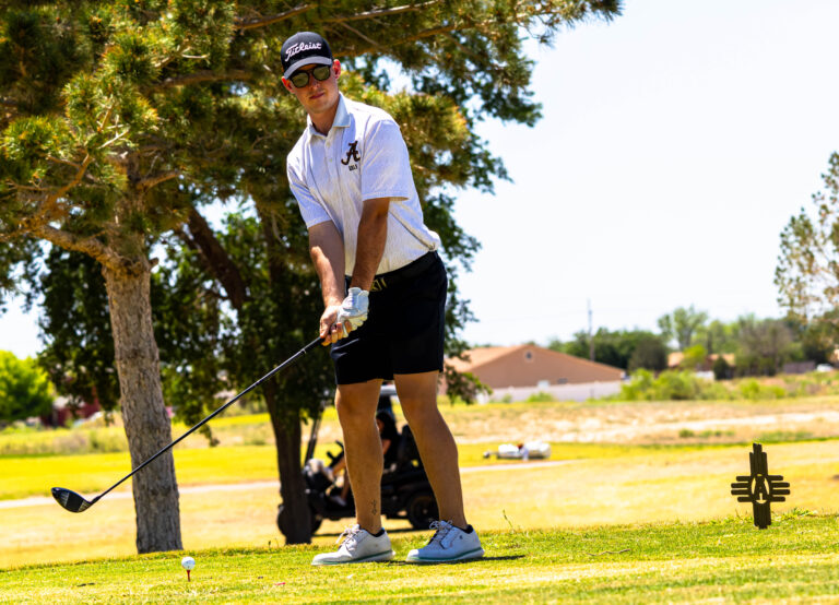 A look at Artesia golfers in action on Monday