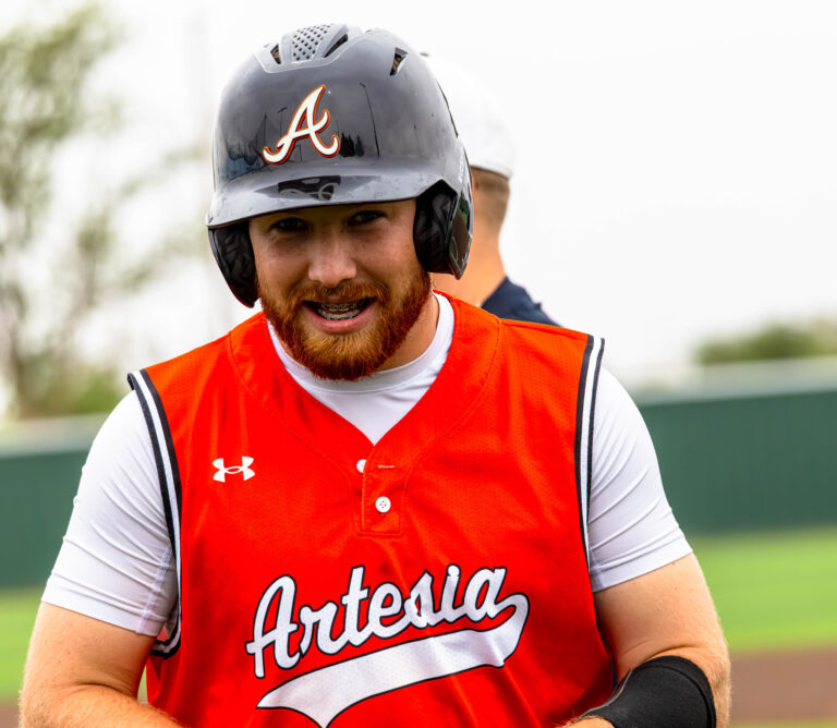 Artesia Bulldogs baseball team repeats as District 4A-4 champions