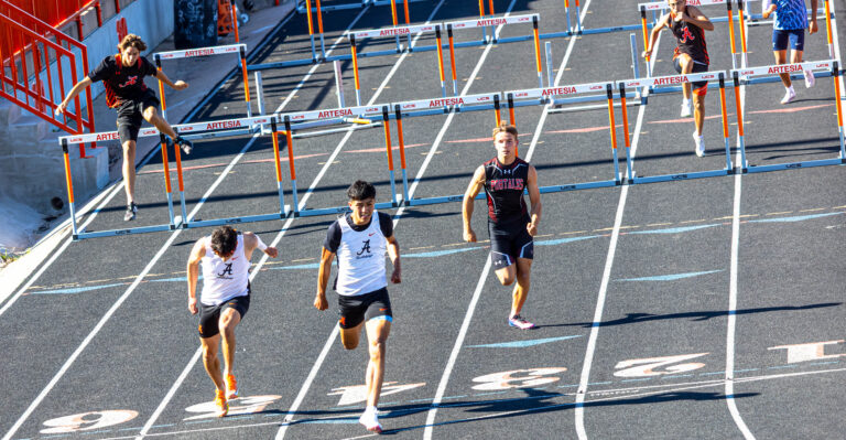 Artesia boys track team wins district