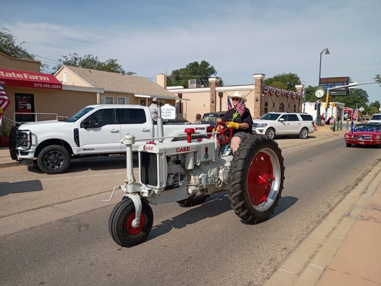 Artesia welcomes Independence Day with fun run, pickleball, and parade